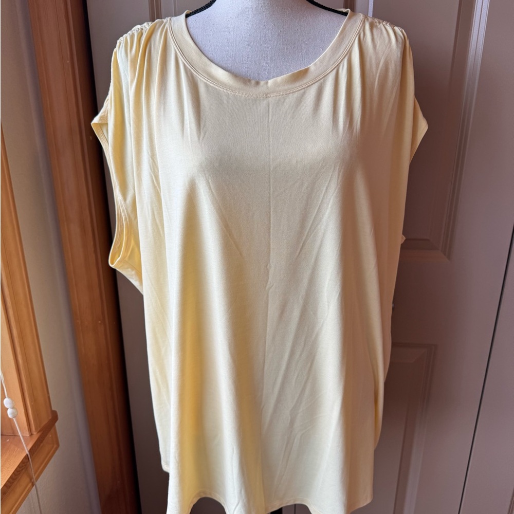 Athleta Getaway Relaxed Fit T-Shirt
